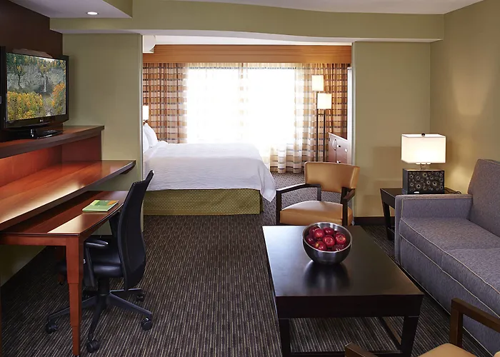 Courtyard By Marriott Ithaca Airport/University